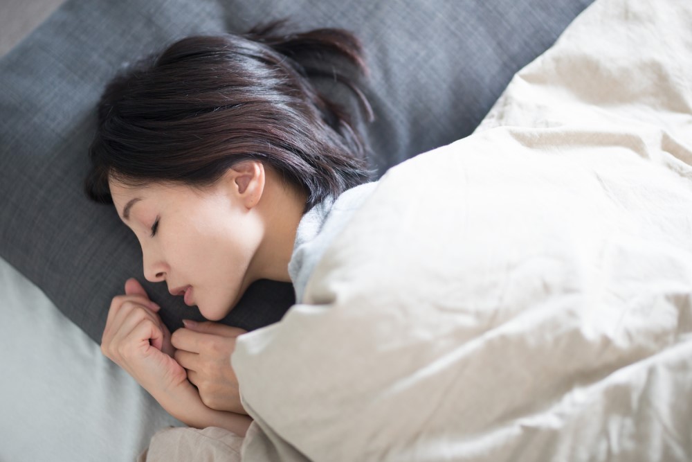 Ngủ đủ giấc giúp trị hoa mắt khi hành kinh
