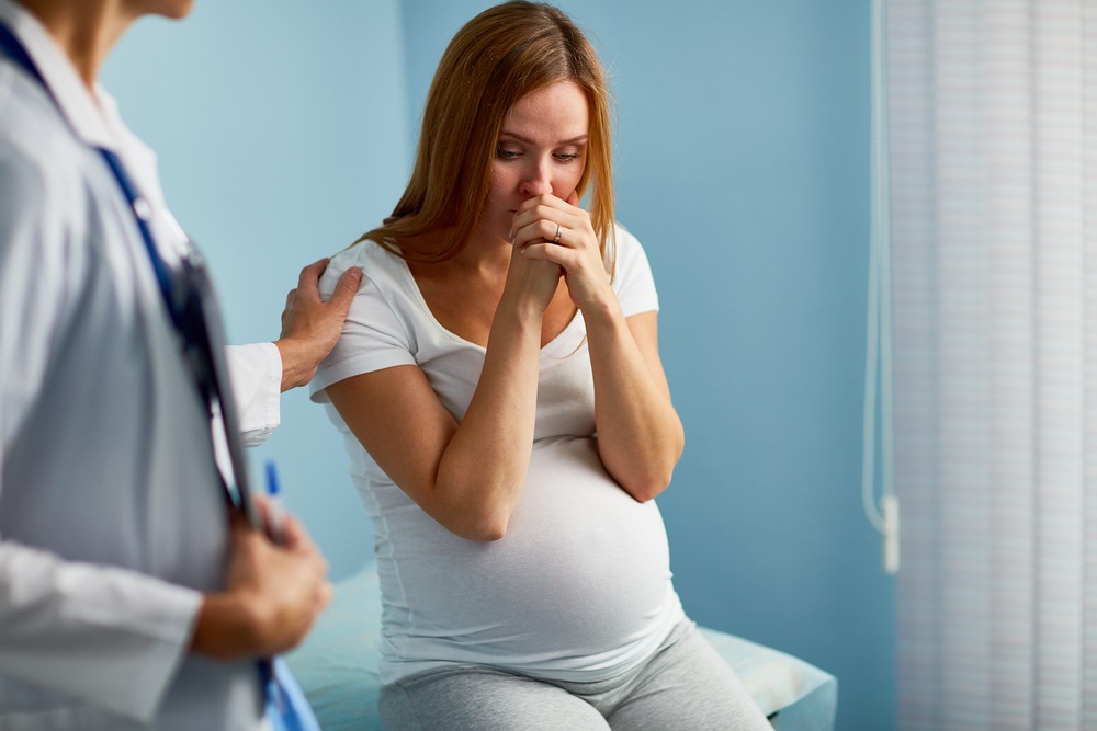 mẹ bầu thiếu folate có thể tăng nguy cơ dị tật thai khi