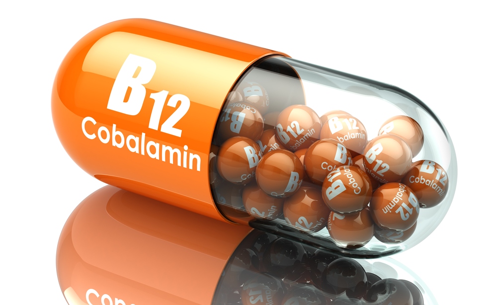 Vitamin B12 đóng vai trò quan trọng trong quá trình nào của cơ thể?

